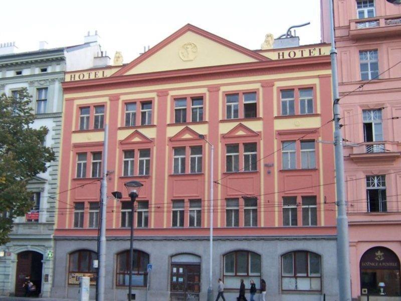 Hostel Junior Prága Kültér fotó